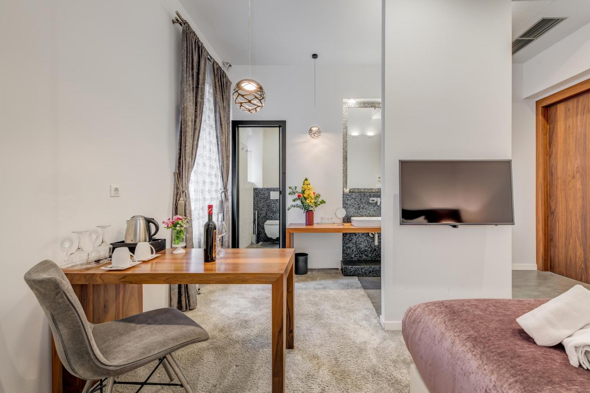 سبليت Starlight Luxury Suites المظهر الخارجي الصورة